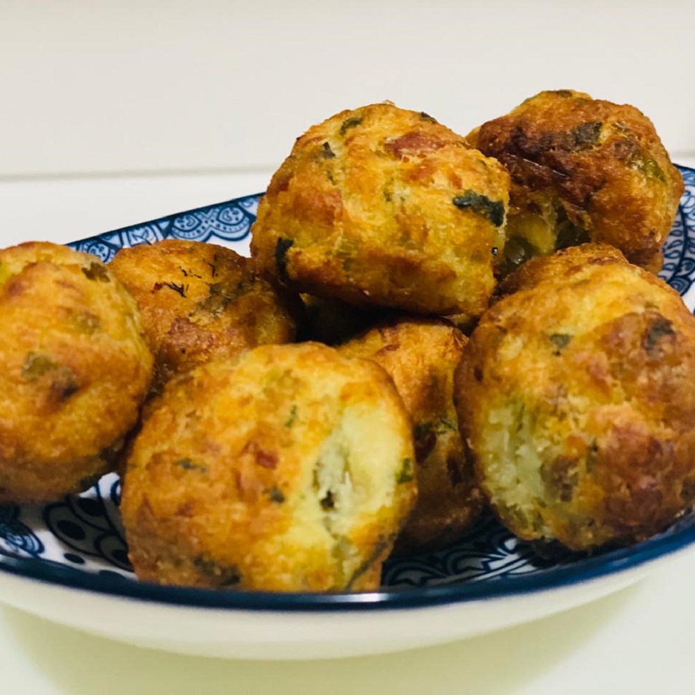 BOLINHO DE BACALHAU CONGELADO KG