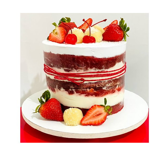 Naked Cake de Red Velvet com Cheesecake, Geléia de Morango e Frutas Vermelhas