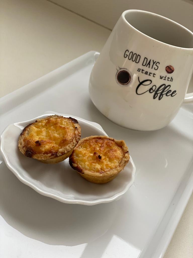 Mini Quiche de Queijo com Cebola c/ 4un