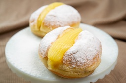 [1066] Sonho de Creme de Confeiteiro